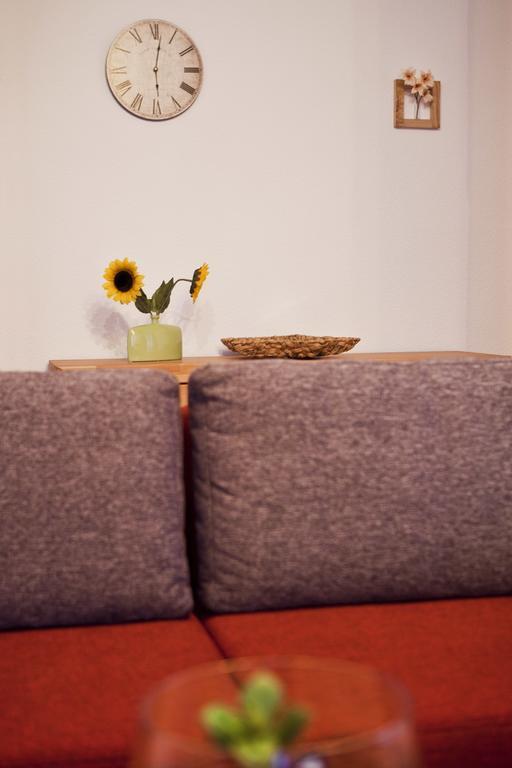 Ferienwohnung Auszeit Am Kurpark Bad Berka - Balkon - Ruhige Lage- Gratis Parkplatz & Wlan חדר תמונה